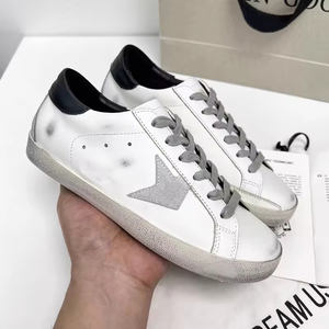 <span class=keywords><strong>Scarpe</strong></span> da ginnastica da uomo di design di lusso da corsa da Tennis sportive retrò <span class=keywords><strong>scarpe</strong></span> da allenamento per passeggiate Casual di alta qualità primavera inverno - Product Image 3