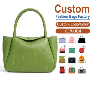 Sac bandoulière en cuir pleine fleur pour femme – Finition grain de litchi, silhouette structurée, le cadeau de Saint-Valentin idéal - Product Image 1