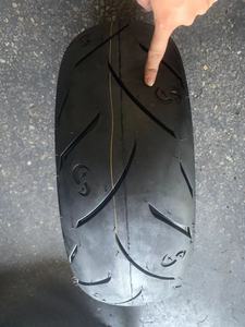 Pneu arrière de <span class=keywords><strong>moto</strong></span> 190/55-17 en gros, pneu diagonal à forte adhérence et antidérapant 190 55 17 - Product Image 4