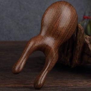 Herramienta portátil para masaje de nariz, rodillo de cara de rana divertida de madera, herramientas para masajeador de puntos de circulación de nariz, promueve la terapia de elevación de sangre - Product Image 4