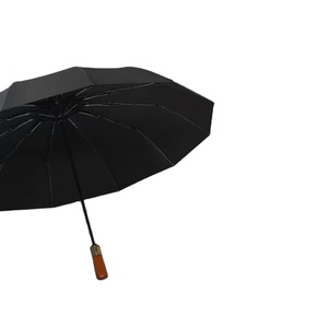 <span class=keywords><strong>Parapluie</strong></span> automatique 10 os avec manche en bois massif gravé en caoutchouc noir publicité d'impression de logo pluie et soleil à double usage pour hommes - Product Image 5