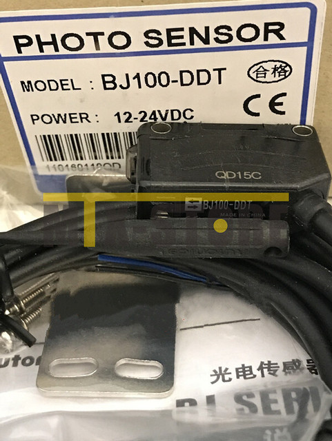 1 Pack New Bj100ddt Photoelectric Sensor Brand New Original Spot Plc