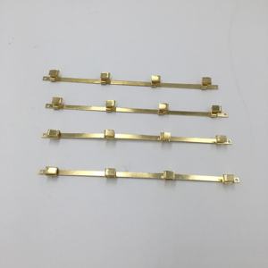 خدمات طباعة وتشكيل أدوات معدنية مخصصة للصفائح الخشبية من الفولاذ المقاوم للصدأ والنحاس قطع طباعة على النحاس - Product Image 6