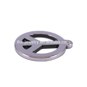 De diseño de moda Unisex de tungsteno colgante <span class=keywords><strong>entrepierna</strong></span> ronda de tungsteno Anti guerra símbolo de signo de colgante para los hombres las mujeres - Product Image 3