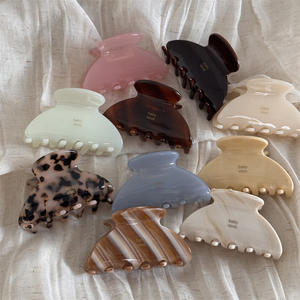 Pinza de Pelo Coreana de Acetato con Diseño Floral de 7CM, Media Pinza Francesa Redonda para Mujer, Decoración para el Cabello - Product Image 1