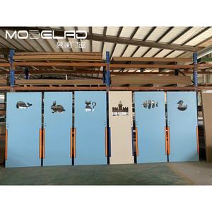 Porte en bois de haute qualité au design moderne, avec sculpture de <span class=keywords><strong>dessin</strong></span> <span class=keywords><strong>animé</strong></span>, disponible pour les écoles, les jardins d'enfants, les hôpitaux - Product Image 2