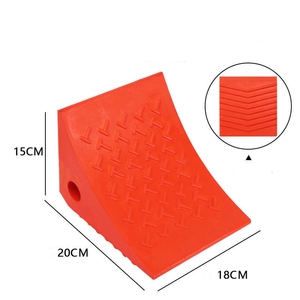 Triangle voiture roue <span class=keywords><strong>cale</strong></span> forte charge portant PU Portable bouchon anti-dérapant véhicule Parking voiture roue cales - Product Image 1