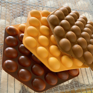 Waffles de burbujas de plástico con forma de abeja, sin crema, sabor chocolate original, con huevo, para exhibición en escaparates de carritos de aperitivos culturales de Hong Kong, utilería de exhibición. - Product Image 3