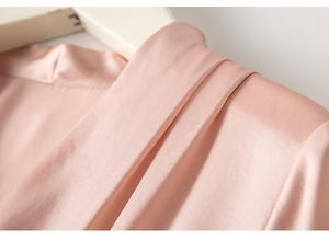 Custom <strong>Plus</strong> <strong>Size</strong> Ladies Long Sleeve V-neck Pullover <strong>Silk</strong> Satin Blouses for Women - Product Image 3