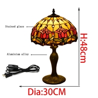 Lampe d'art créative en forme de tulipe rouge Dia30cm, lampe de table en verre teinté de style européen rural pour restaurant, bar, chambre à coucher, lampe de chevet