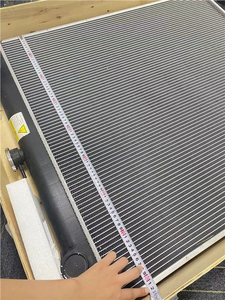 Radiador de sistema de refrigeración de autopartes 6BD1 radiador de refrigeración para TOYOTA LANDCRUISER MT - Product Image 5