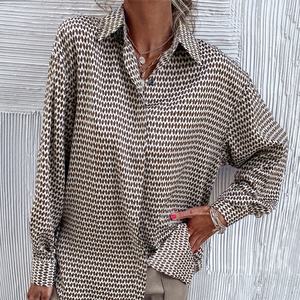 เสื้อเบลาส์ลองไลน์กระดุมแบบซ่อนได้มีปุ่มรับรองโดย GOTS และ TUV - Product Image 4