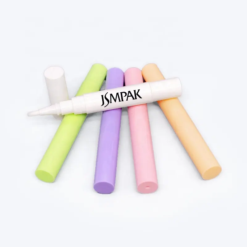 도매 대량 5.5Ml 플라스틱 펜 개인 라벨 화면 인쇄 예쁜 보라색 핑크 투명 블랙 빈 립글로스 튜브 로고