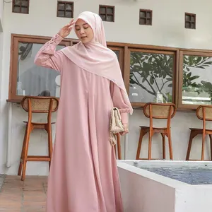 OEM/ODM New Style Women Kaftan Modest Dress Satin Pink Color Muslim Dress Long Fashion Abaya