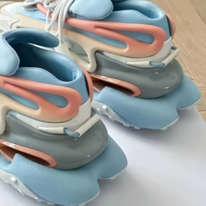 Zapatillas Deportivas de Diseño Neutral para Hombre, Estilo Moderno, con Detalles de Cohete Espacial, Cómodas y de Lujo, para Hombre y Mujer - Product Image 2