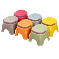 Tabouret bas portable en plastique épaissi, design moderne, pour la maison, le salon, la porte, le changement de chaussures, la maternelle, imprimable pour enfants