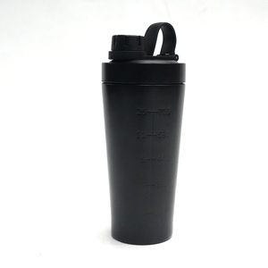 Bouteille d'eau de sport grande capacité en plastique légère écologique portable avec paille et message motivant - Product Image 1