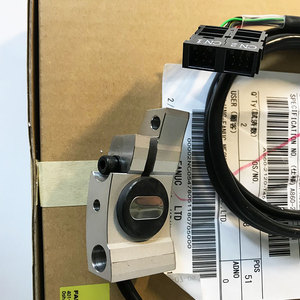 A860-2120-T451 A860-2120-V007 FANUC ชิ้นส่วนต้นฉบับใหม่ เซ็นเซอร์เอนโค้ดเดอร์ - Product Image 3