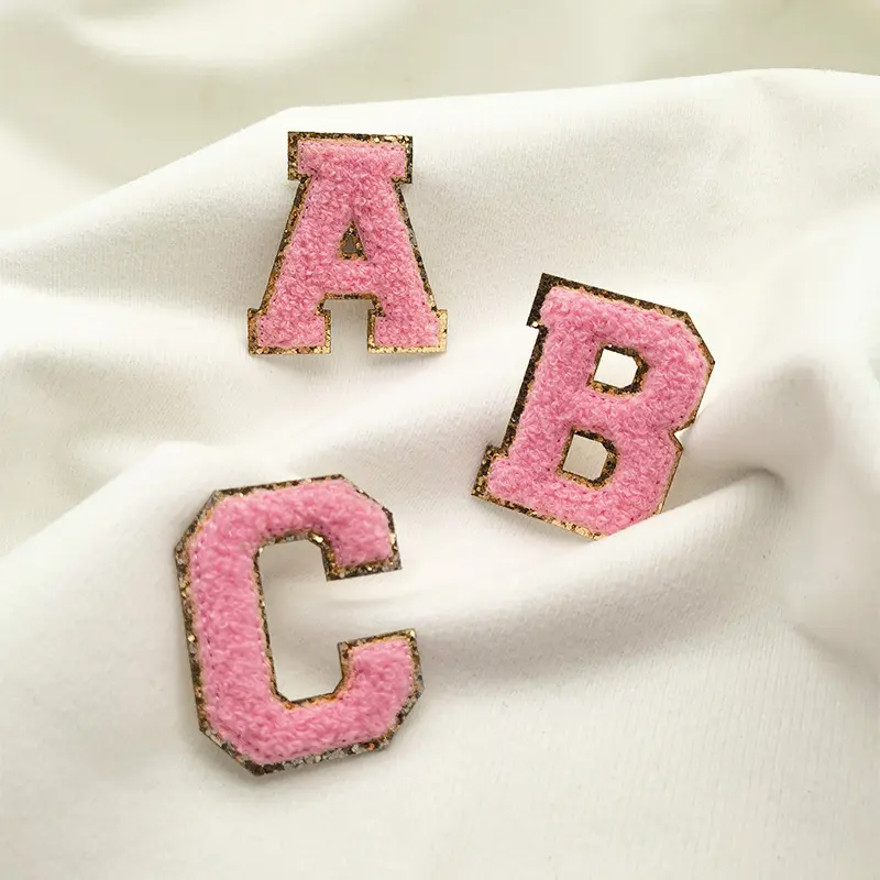 Fabbrica Custom Design abbigliamento ferro su glitter ciniglia patch ricamo per t-shirt felpe con cappuccio