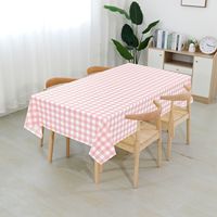 Nappe rectangulaire jetable moderne à carreaux noir et blanc 137*274 en plastique pour décorations de fête d'anniversaire