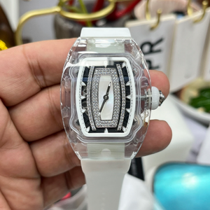 Reloj de Cristal para Mujer, Diseñado Específicamente para Mujeres Audaces e Innovadoras, que Buscan la Perfección con Persistencia - Product Image 1