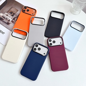 Coque de téléphone S132 tendance en silicone liquide antidérapant pour iPhone 17 18 Pro Max, antichoc, compatible avec la charge magnétique sans fil - Product Image 6