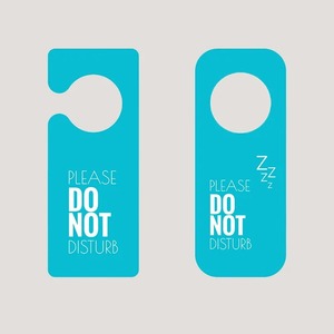 Colgadores de Puerta Promocionales Personalizados de Alta Calidad para Restaurantes, Servicios a Domicilio y Empresas de Limpieza, Disponibles en Grandes Cantidades - Product Image 2