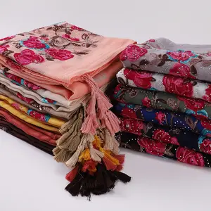 Hot Drill Diamond Beaded Embroidery Cotton Scarf Shawls For Women Rose Flower Embroidered Cotton Fringed Scarves Muslim Hijabs