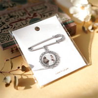 Broche ovale en métal personnalisée avec photo de cheikh imprimée, miroir pliable et ouvrable, badge de poche, pour les Émirats arabes unis