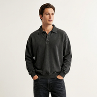 Sweat-shirt rétro délavé aux enzymes, noir vintage décoloré, en molleton de coton, coupe oversize, col rugby, épais, style sportswear, sans motif