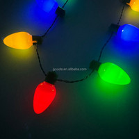 Noël LED Light up Ampoule Colliers Nouvel An Noël Vacances Accessoires Party Favors Ampoule Collier pour Enfants Hommes Femmes