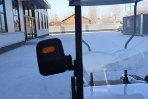 गोल्फ कोर्स रिसॉर्ट होटल रिसेप्शन के लिए रखरखाव-मुक्त लिथियम बैटरी से लैस 2 यात्री सफेद गोल्फ बुगी - Product Image 6