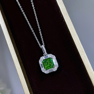 Collier pendentif carré géométrique en cristal pour femme, style vintage français, chaîne de clavicule, bijoux - Product Image 3