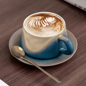 Juego de Taza y Platillo de Cerámica de Lujo, Elegante Taza para Latte, Regalo para Colleague o Novio - Product Image 2