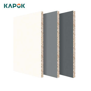 Panneau de mélamine grain de bois à texture 3D orme des <span class=keywords><strong>Pouilles</strong></span> KAPOK panneau OSB isolé de Chine haute performance - Product Image 2