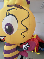 Modèle de dessin animé gonflable d'abeille mignonne pour la décoration suspendue