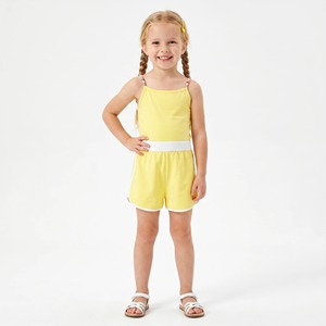 Abbigliamento per bambini Tuta estiva per bambina Tuta gialla senza maniche con ricamo floreale a margherita Set completo per bambini 2-14 anni - Product Image 1