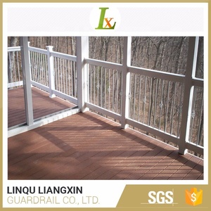 4ftH * 8ftW PVC piquete cerrado paneles de valla de vinilo paneles de valla al aire libre para patio delantero y pasarela UV-estable Pet-safe - Product Image 5