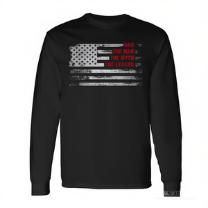 Dad The Man Myth Legend T-shirt a maniche lunghe con bandiera americana, regalo per la festa del papà - Product Image 2