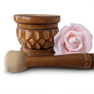 Juego de Mortero y Pilón de Madera |   Molinillo manual de especias |   Triturador de Hierbas |   Utensilio de Cocina de Madera Natural - Product Image 3