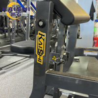 Banc de curl commercial à charge libre pour biceps assis, équipement de musculation isolé pour l'entraînement des biceps pour club de fitness