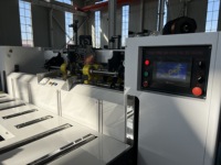 Machine à coudre les boîtes en carton semi-automatique monobloc