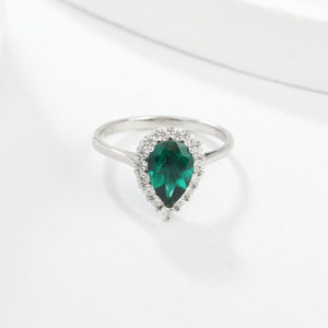 1.5 Carat Pear-Shaped Lab-Grown Zambian <strong>Emerald</strong> Classic Anniversary <strong>Ring</strong> S925 Solid <strong>Silver</strong> with Rhodium Plating - Product Image 5