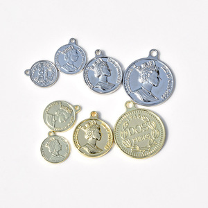 Pendentif pièce de monnaie vintage en alliage, plaqué or et argent, composants de bijoux DIY pour boucles d'oreilles, bracelets, colliers, vente en gros - Product Image 1