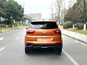 Hyundai Ix25 2015 1.6 DLX 2WD Automático, Auto Usado Barato, Volante a la Izquierda, SUV Compacto, Techo Panorámico - Product Image 5