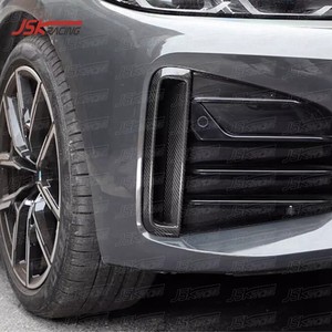 CONDUCTO DE AIRE DE PARACHOQUES DELANTERO DE FIBRA DE CARBONO PARA 2022-2023 <span class=keywords><strong>BMW</strong></span> <span class=keywords><strong>I4</strong></span> <span class=keywords><strong>M50</strong></span> - Product Image 2