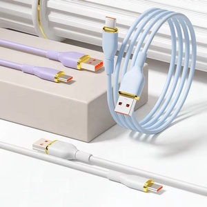Cable de silicona líquida de 60W Tipo-<span class=keywords><strong>C</strong></span> a Tipo-<span class=keywords><strong>C</strong></span> 3A <span class=keywords><strong>USB</strong></span> <span class=keywords><strong>C</strong></span> Cable cargador 1M 1,5 m Cable de datos de carga rápida - Product Image 2