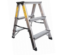 Échelle pliante en aluminium épaisse moderne à 2 marches, antidérapante, isolante, capacité de charge de 150 kg pour les escaliers intérieurs, les salles de bain, les supermarchés