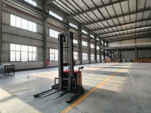 WELIFTRICH-Apilador eléctrico de 1500kg, 2500kg, 3000kg, 4500mm, 5000mm, 2 toneladas - Product Image 5