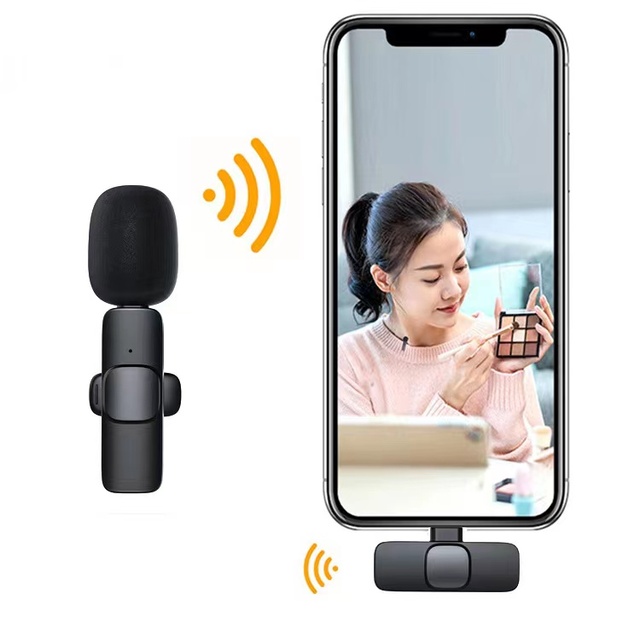 NEW Design Clip on Portable 2.4GHz 1 Receiver Dual Mic Set Lavalier Wireless Microphone for Interview
